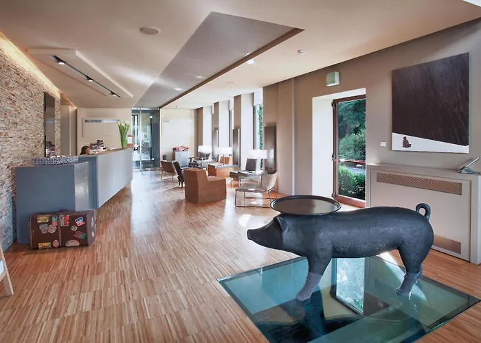 Alter Hotel