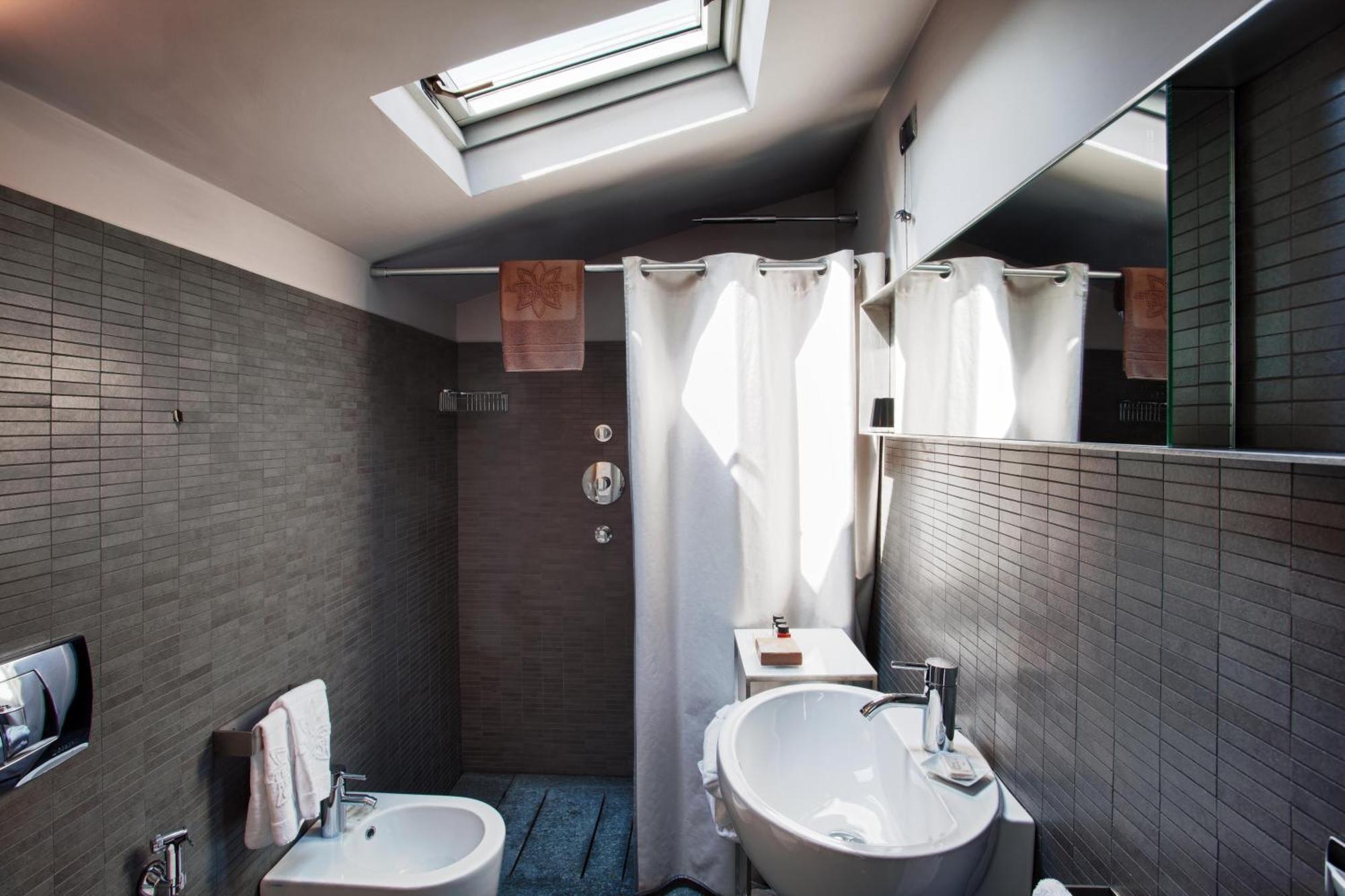 Alter Hotel 4*